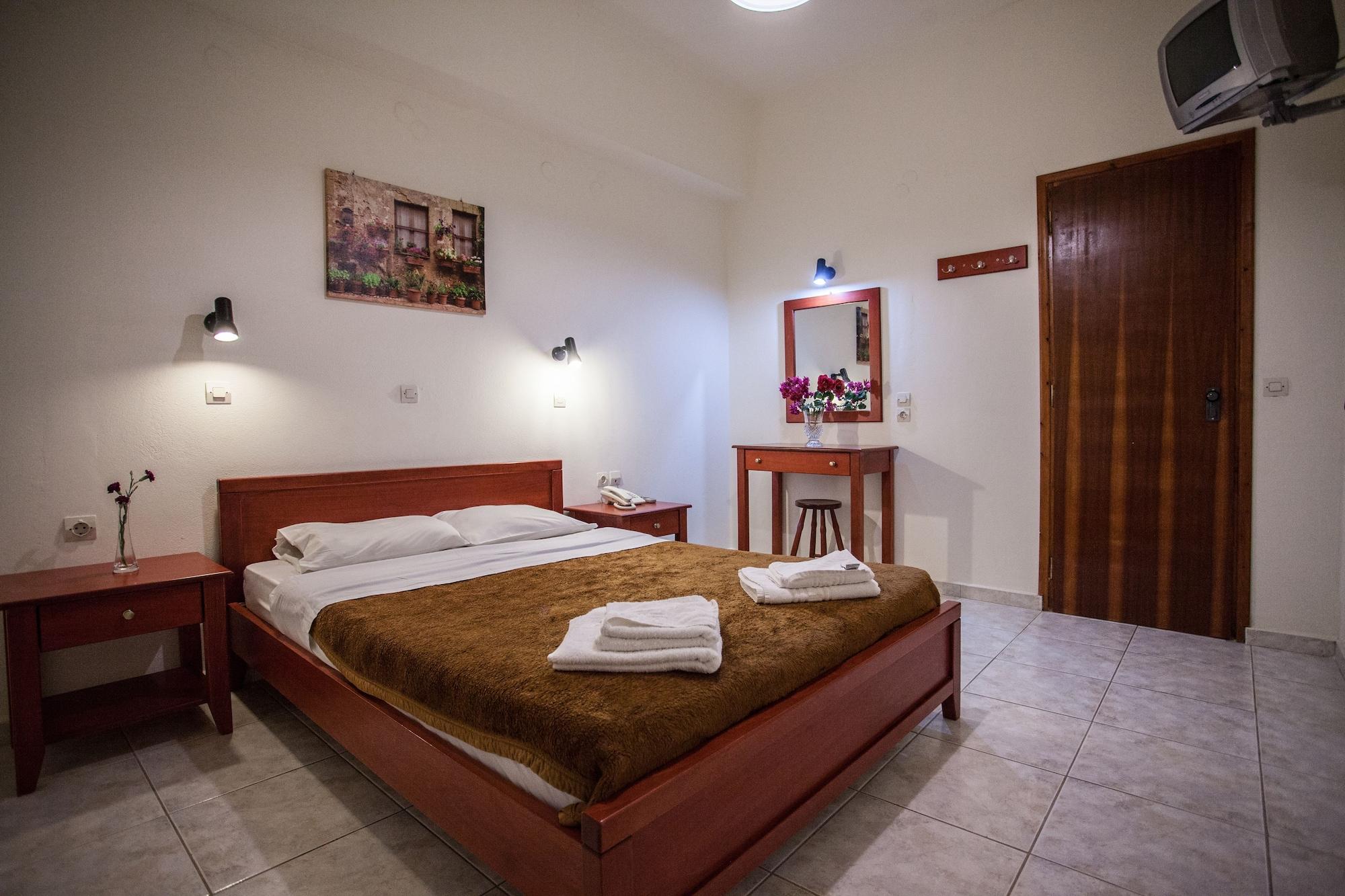 Ammoudi Hotel Damnoni Exterior photo